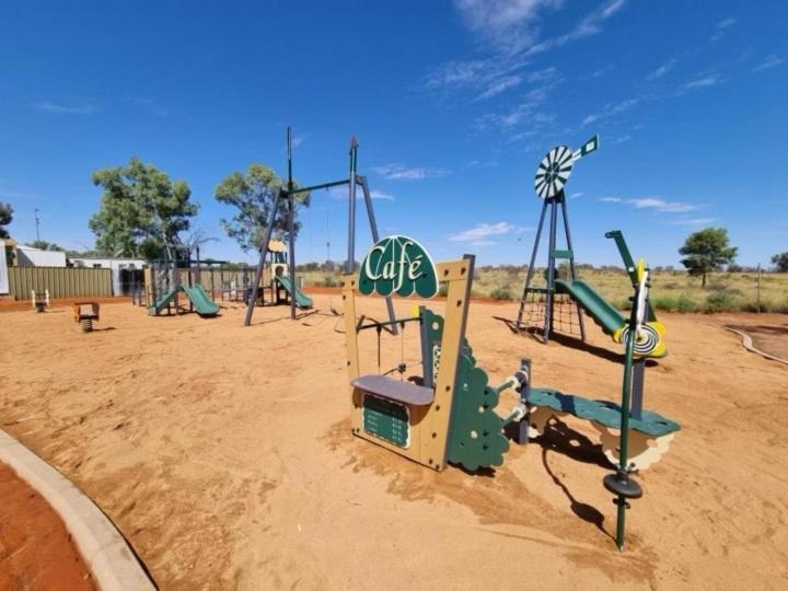 Erldunda Desert Oaks Resort Ghan Kültér fotó