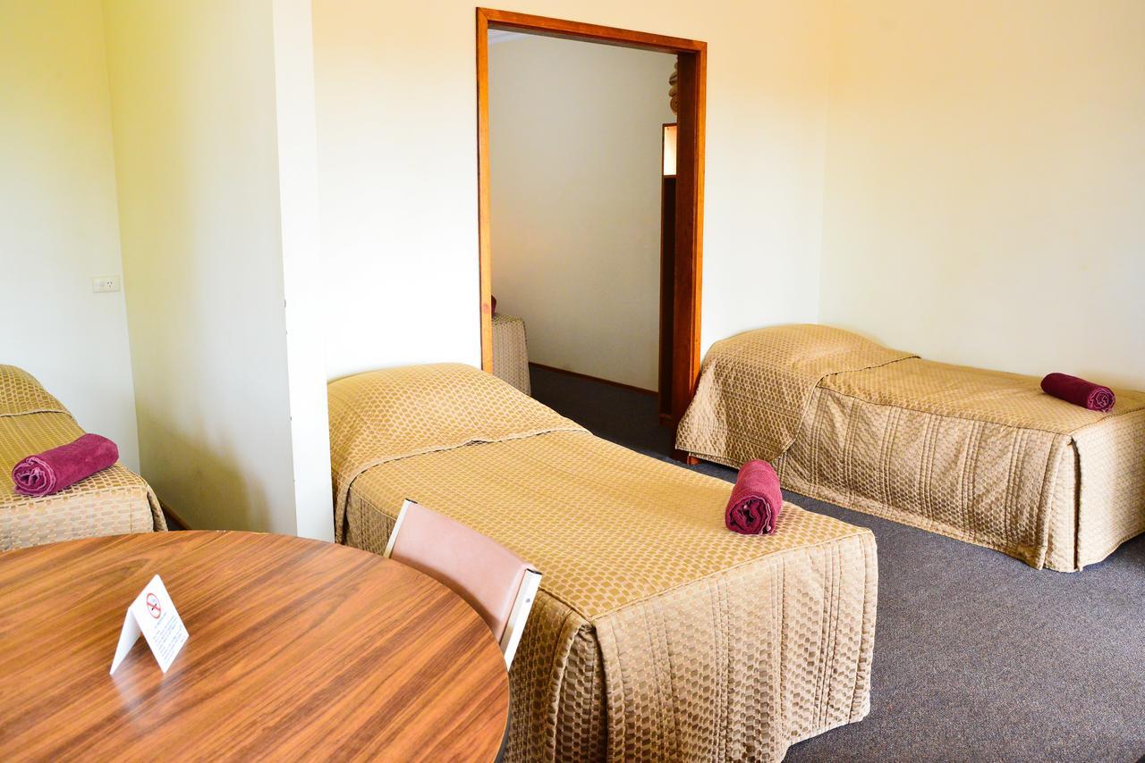 Erldunda Desert Oaks Resort Ghan Kültér fotó
